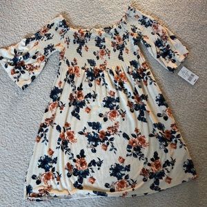 Cute floral print dress -small